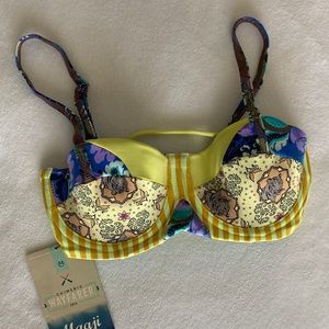 NWT Maaji bikini top
